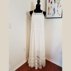 NWT Torrid Ivory Lace Formal Maxi Dress  Sz 14